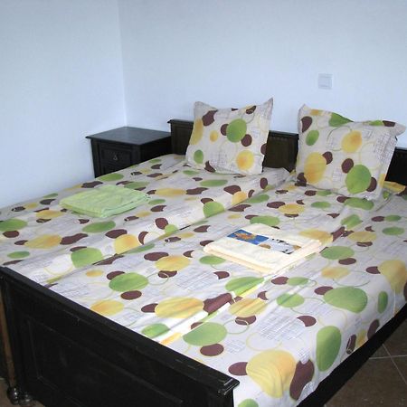 Guest House Familia Samovodene Zewnętrze zdjęcie