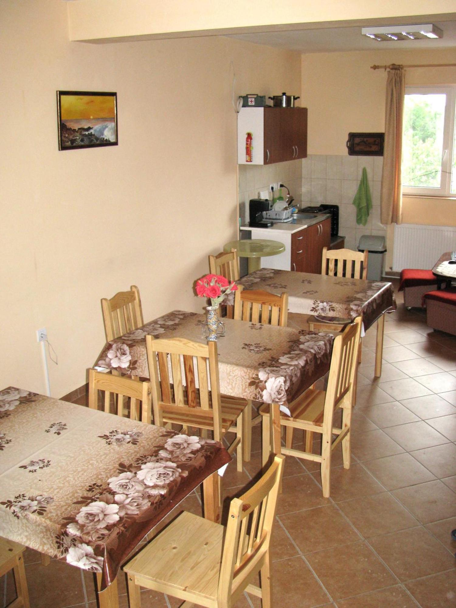 Guest House Familia Samovodene Zewnętrze zdjęcie