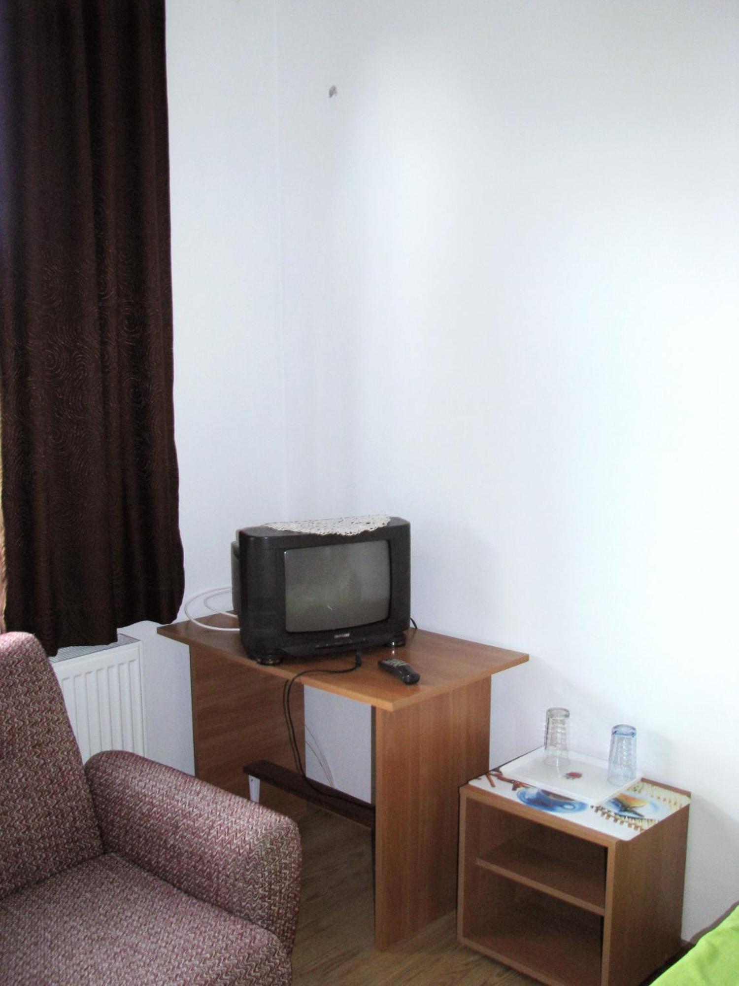 Guest House Familia Samovodene Zewnętrze zdjęcie