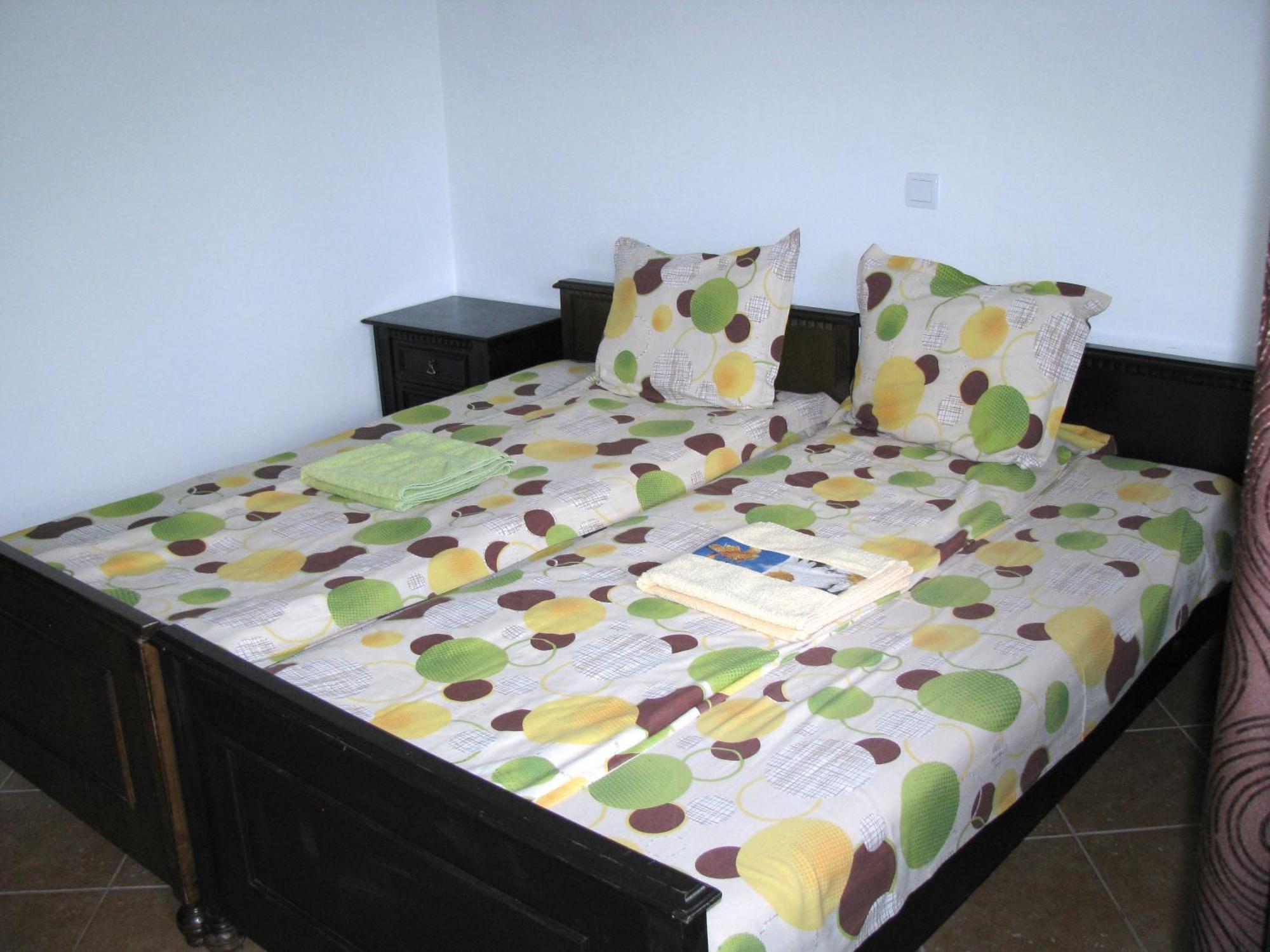 Guest House Familia Samovodene Zewnętrze zdjęcie