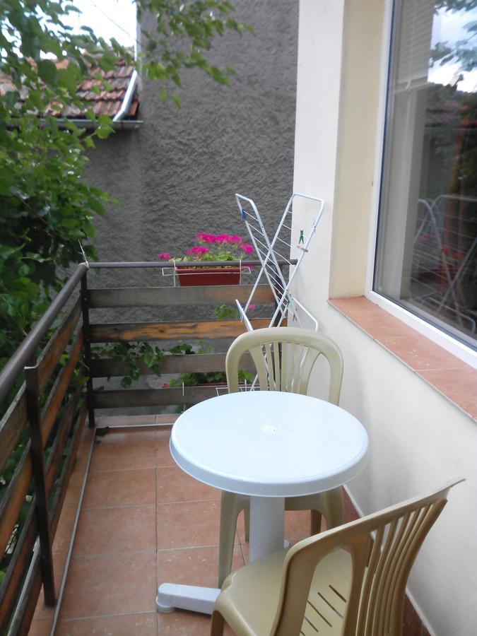 Guest House Familia Samovodene Zewnętrze zdjęcie